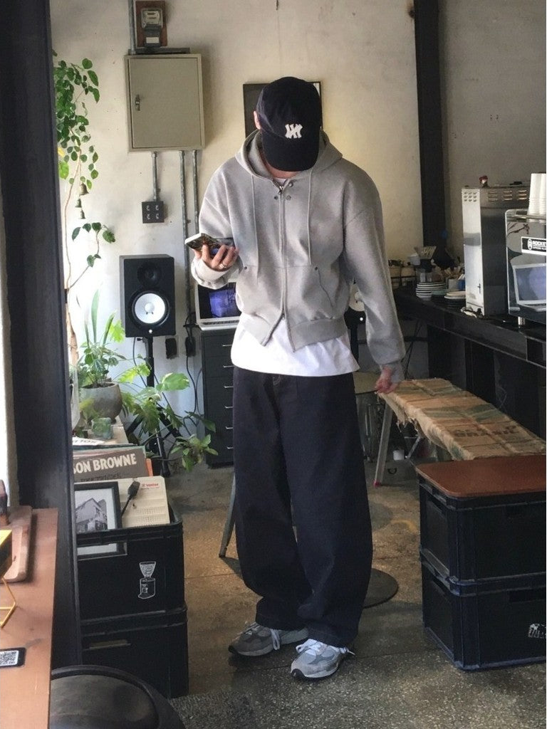 【Metanoia】🇰🇷韓製 鉚釘保暖短版連帽拉鏈外套 - 9